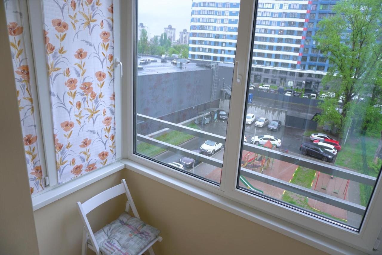 Посуточная Аренда Квартиры М. Левобережная Kiev Exterior foto